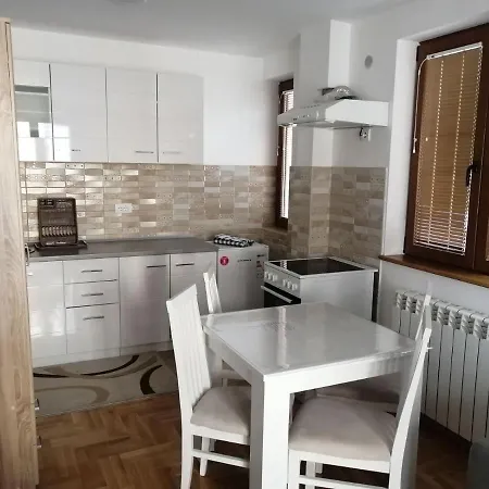 Hotel de apartamente Meridijan